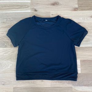 Lululemon short sleeve workout top
